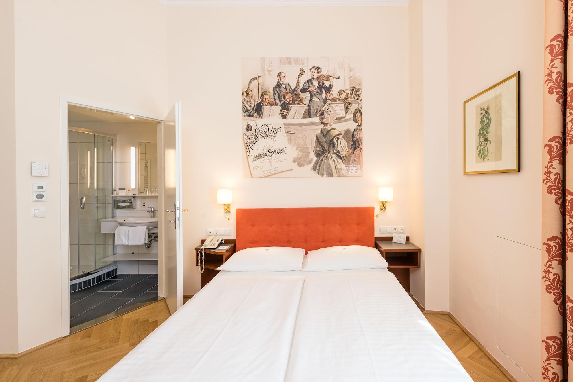 Johann Strauss 4* Viena